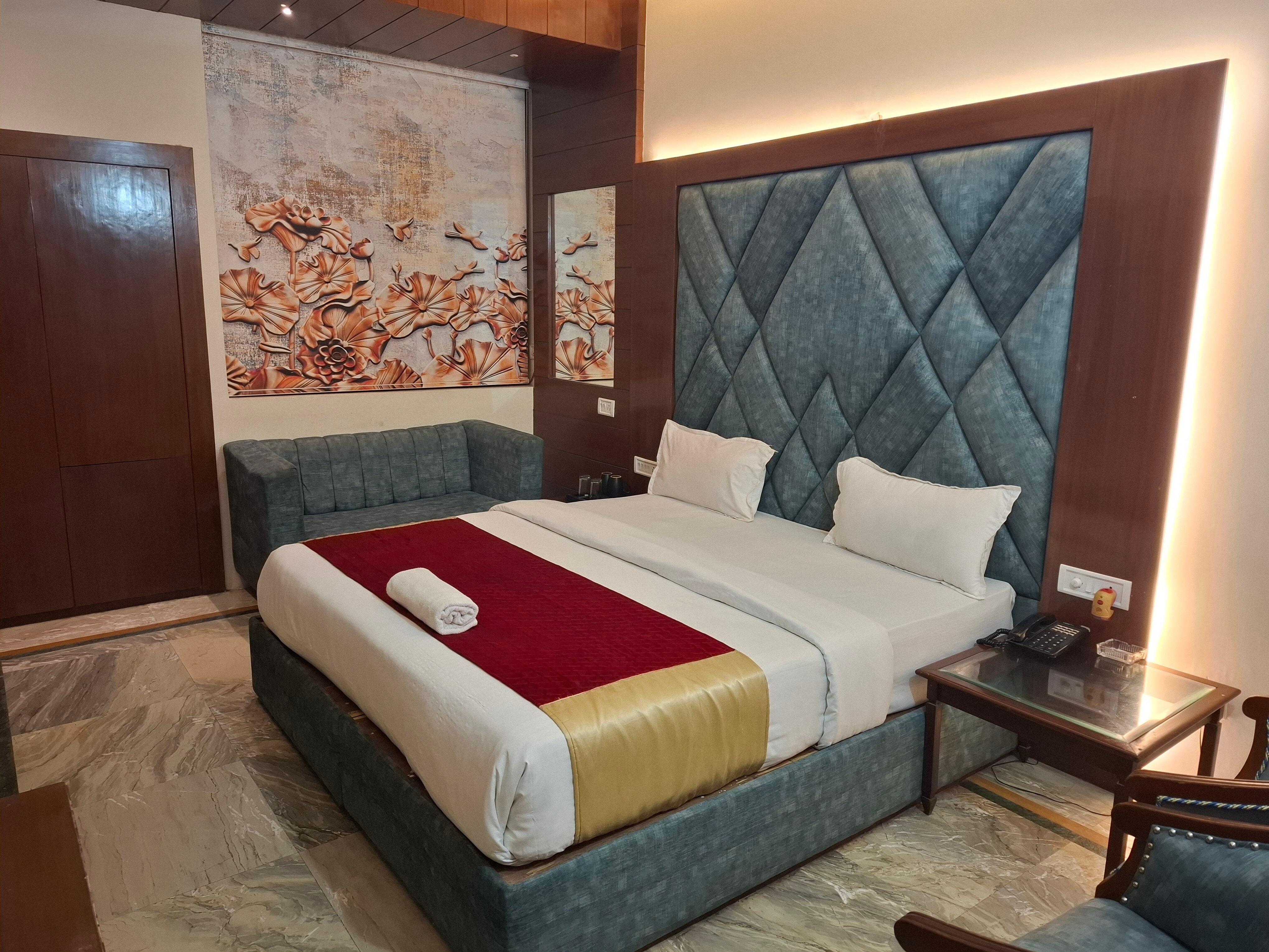 Hotel Saket - Tap to explore photos