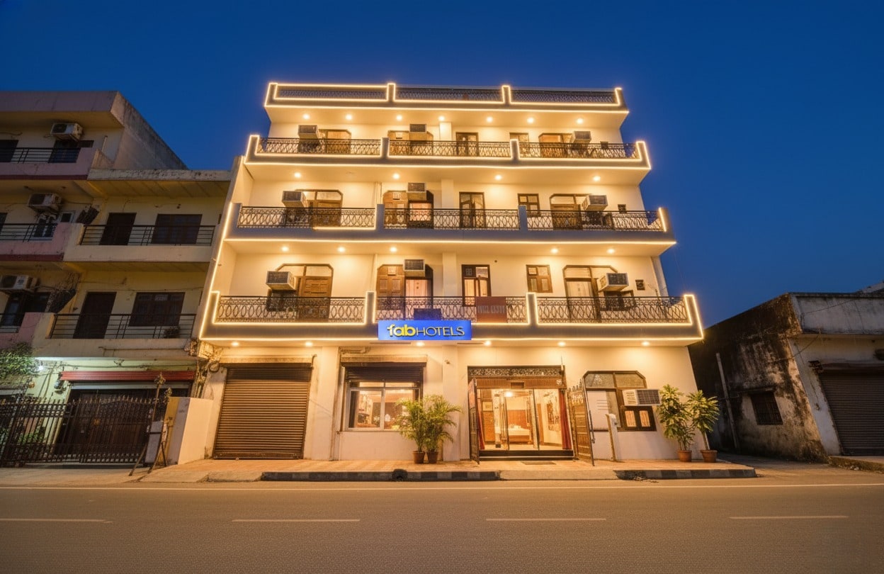 FabHotel Decent - Tap to explore photos