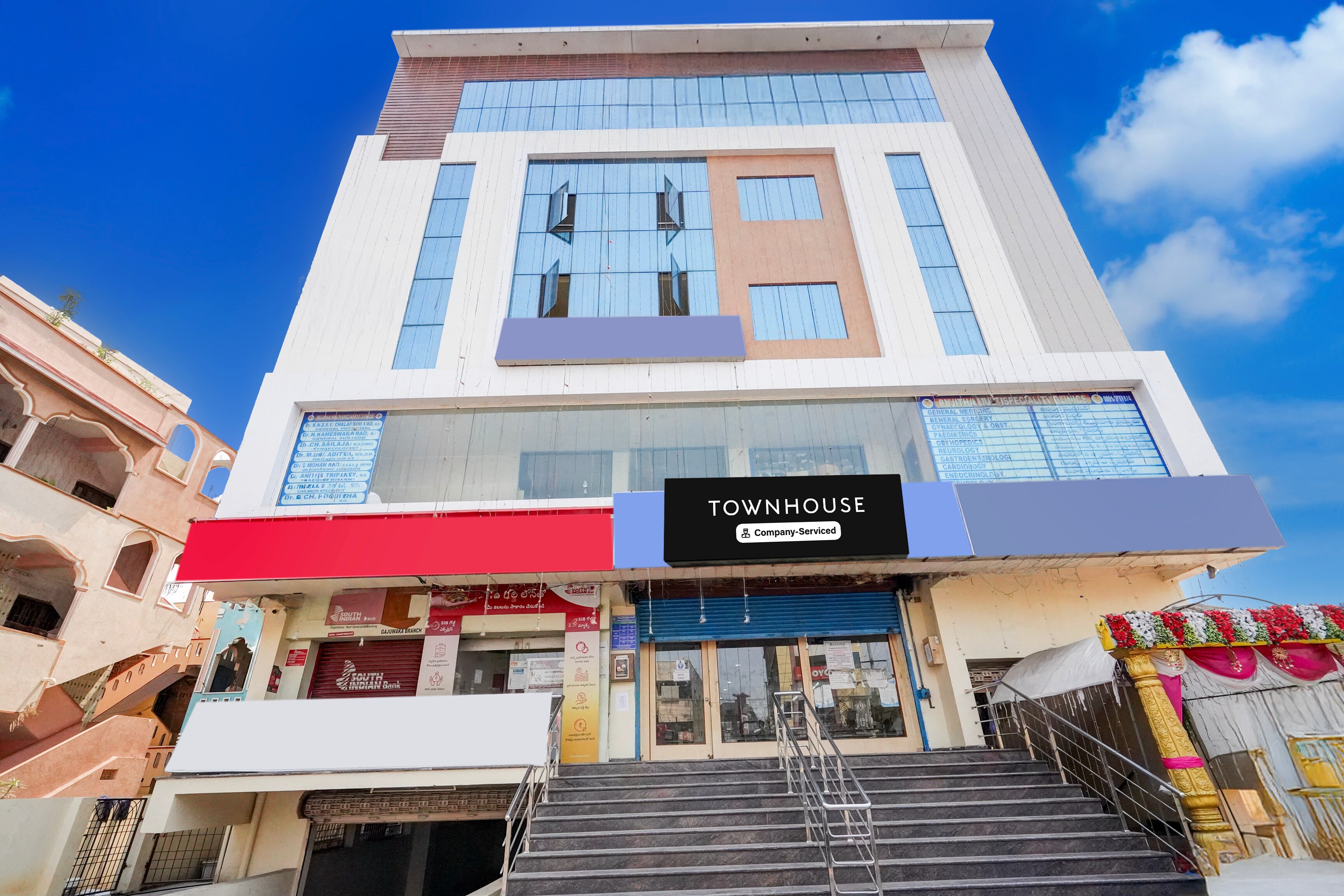 Townhouse Kanithi Road Formerly RR Function Hall Luxury Rooms - Tap to explore photos