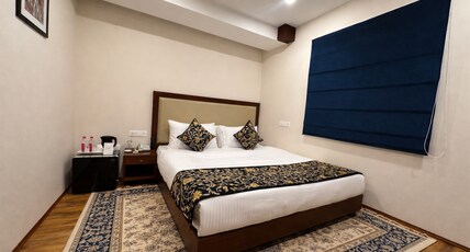 The Sapphire Boutique Hotel Room Type - Standard Room AC - MMT Special