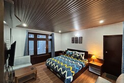 Photos of HOTEL DEVIDYAR