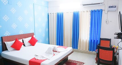 USHA RESIDENCY Room Type - SUPER DELUXE AC ROOM
