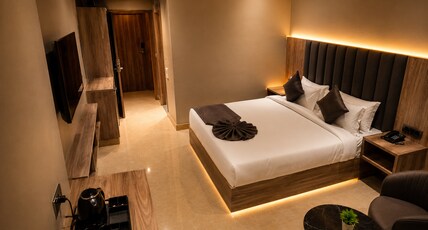 Crestmont Sunshine, Dehradun Room Type - Crest Executive Room