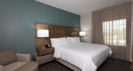 Staybridge Suites LAKE JACKSON, an IHG hotel Room Type - 1 King 1 Bedroom Suite Shower