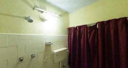 Sorrento Guest House Room Type - DOUBLE BED AC