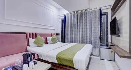 The Byke Express - Pishore Inn | (Pan India Pure Veg Hotel Chain) Room Type - Executive Room