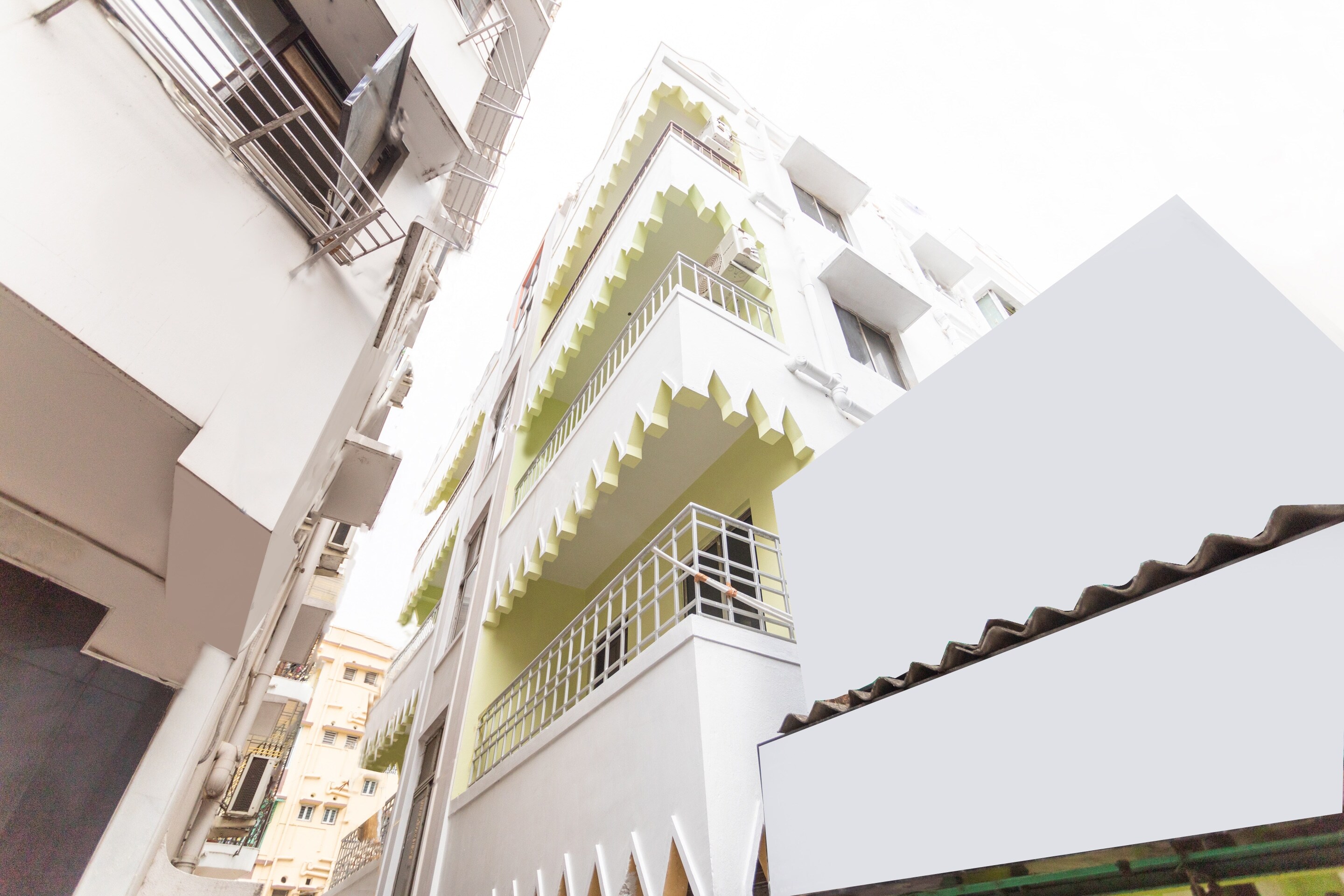 Hotel O Maple The Residence - Tap to explore photos