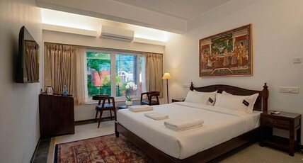 Table Land Retreat Room Type - Orchid Room