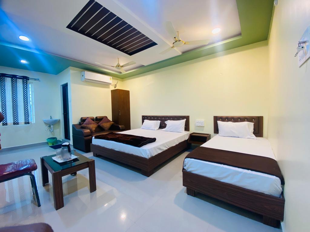 Hotel Apna Taj Residency - Tap to explore photos