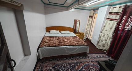 Lake Boulevard Guest House Room Type - Budget Double Room