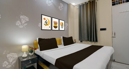 OYO 844744 Hotel Lavya Inn Room Type - Classic