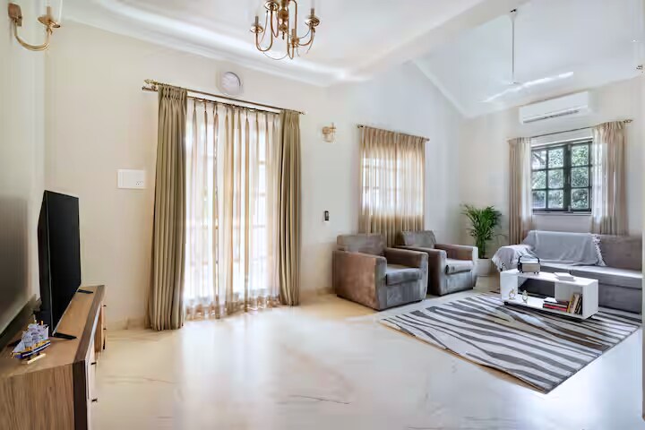 Jubilee by Hottley- 4BHK Goan Pvt Pool Villa - Tap to explore photos