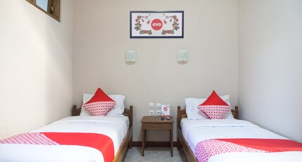 Hotel O Srikandi Hotel Room Type - Indonesia Standard Twin