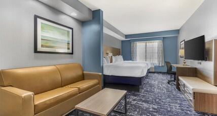 Best Western Plus Fort Worth Forest Hill Inn & Suites Room Type - Suite-2 Queen Beds, Non-Smoking, Sofabed, Sitting Area, Microwave And Mini-Refrigerator, Full Breakf Best Western Plus Fort Worth Forest Hill Inn & Suites Room Type - Suite-2 Queen Beds, Non-Smoking, Sofabed, Sitting Area, Microwave And Mini-Refrigerator, Full Breakf