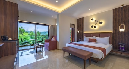 Bella Vista Resort Room Type - Stella Suite 2nd Floor (Orchid Wing) with Balcony Bella Vista Resort Room Type - Stella Suite 2nd Floor (Orchid Wing) with Balcony