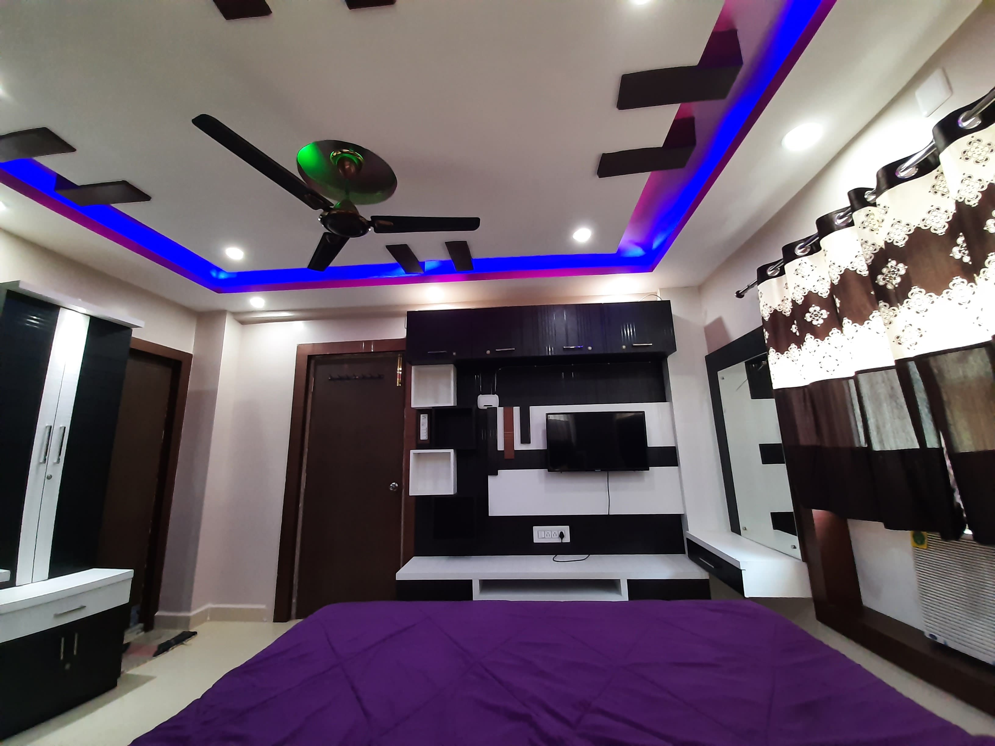 Krishna sea sight, flat No-4C, Block-18, Puri, Odisha 752001 - Tap to explore photos