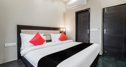 Hotel Chandan Palace Room Type - Suite room