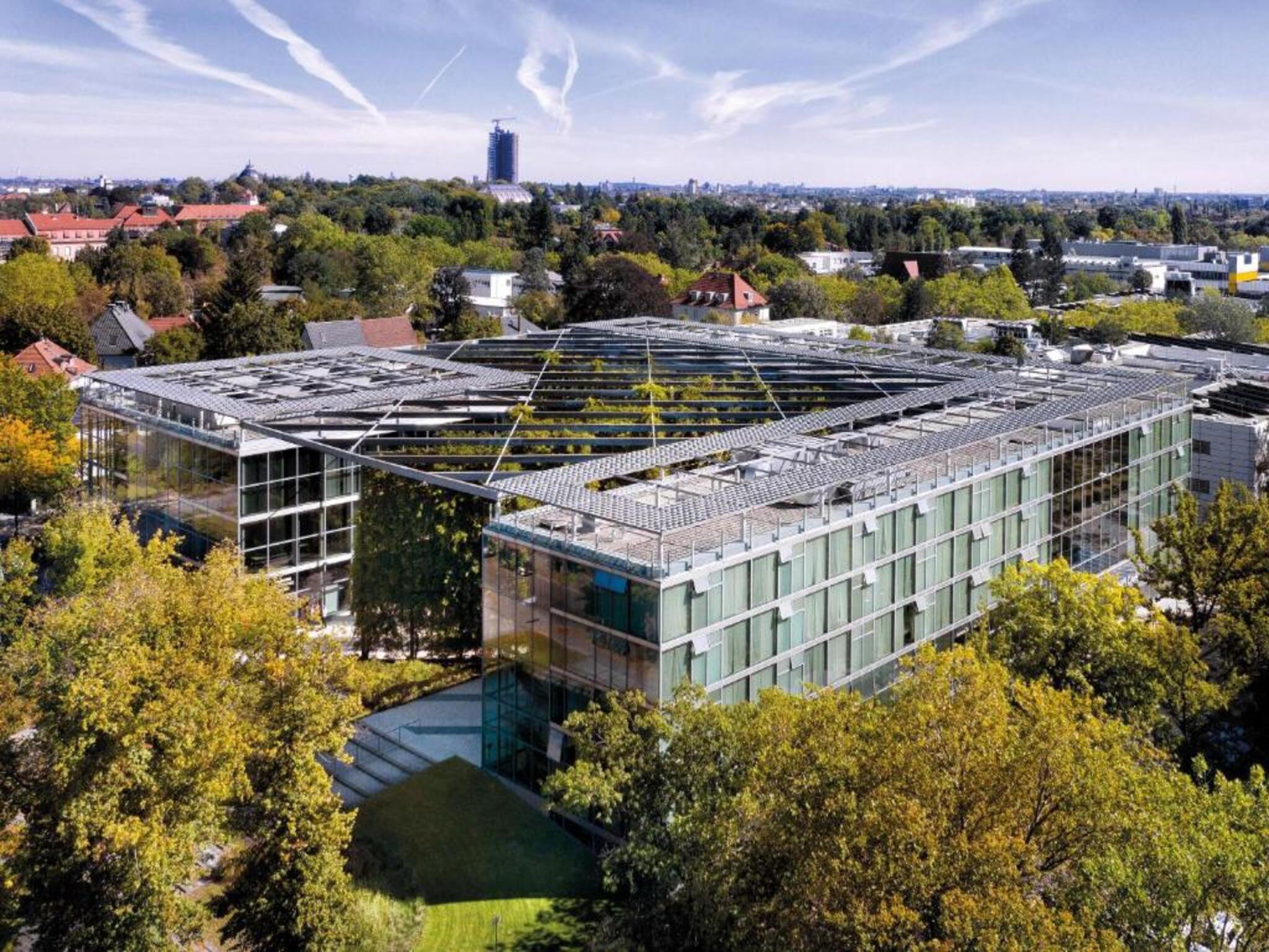 Seminaris Sunday Campus Hotel Berlin - Tap to explore photos
