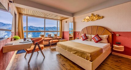 Himalayan Hues | Serene with Kanchenjunga Views Room Type - Premium Room 2 with beautiful kanchenjunga views