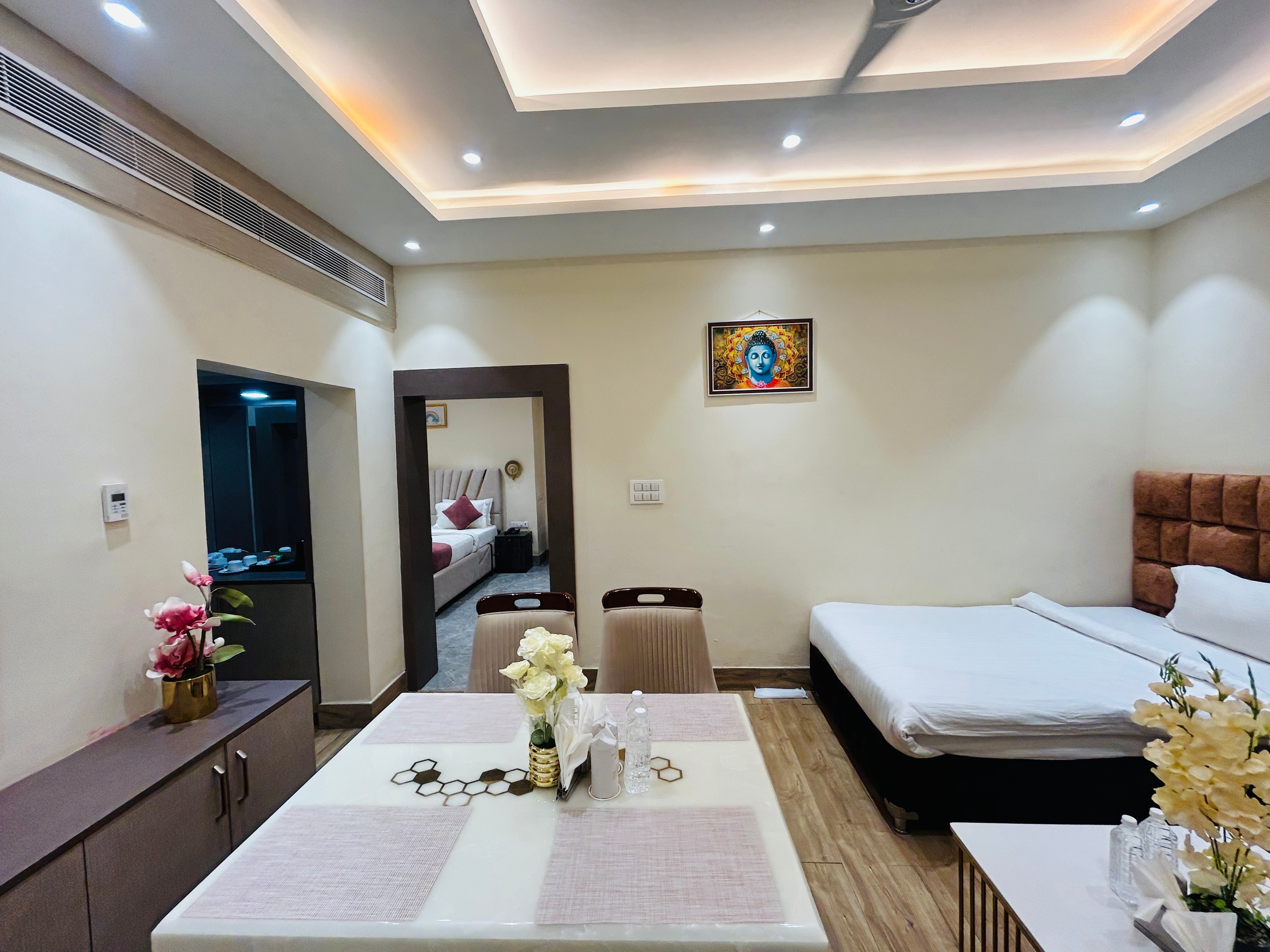 Hotel Vishnu Vihar - Tap to explore photos
