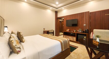 Coorg Cliffs Resorts Room Type - Premium Room(No View)