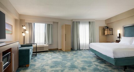 Hampton Inn Lancaster Room Type - 1K STU MOB HEAR ACC RIS NS
