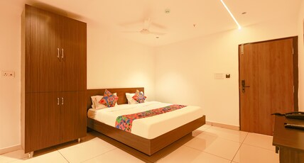 FabHotel Aishwarya Inn Hanamkonda Room Type - Deluxe Room