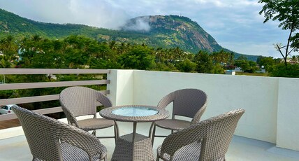 Glenville Hillview Holiday Villa | Nandi Hills Room Type - Glenville Hillview Holiday Villa | Nandi Hills
