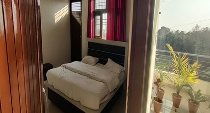 Hotel Royal valley Room Type - Deluxe Rooms