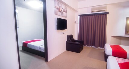 Hotel O Hua Kuok Inn Room Type - Superior Family Suite
