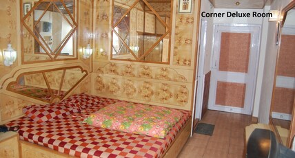 Gulmarg Regency Room Type - Standard Room (without view )Free Parking