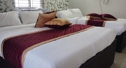 Sai Plaza Lodge Room Type - Deluxe Family Room