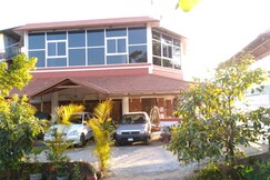 Summer Green Guest  House