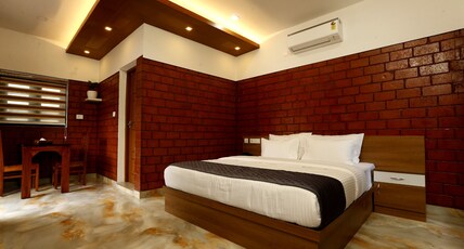 THENMALA ECO FRIENDLY HORMUZ NEST Room Type - DOUBLE COTTAGE