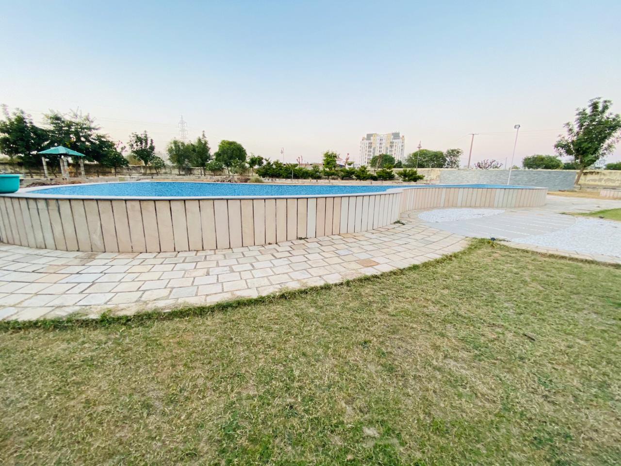 PIPLAJ FARMS JAIPUR - Tap to explore photos