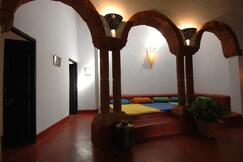 Hotel Laguna Anjuna, Goa