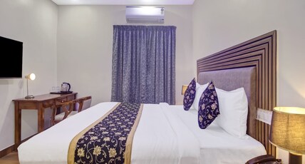 SUPERB HOTELS Room Type - Deluxe Room