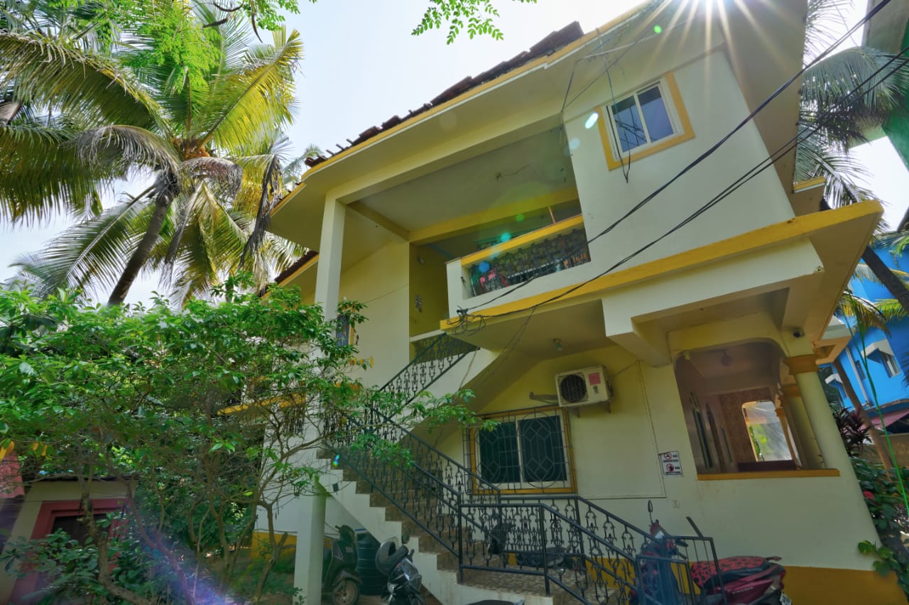 Cardozo Beach House - Tap to explore photos