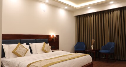 The Pamir Hotel Room Type - Deluxe room with balcony