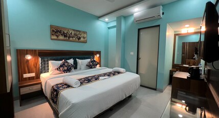 Pristine Hotel Room Type - Deluxe