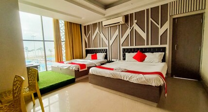 Royal Sea View Room Type - SUPER DELUXE AC FOUR BED SEA VIEW