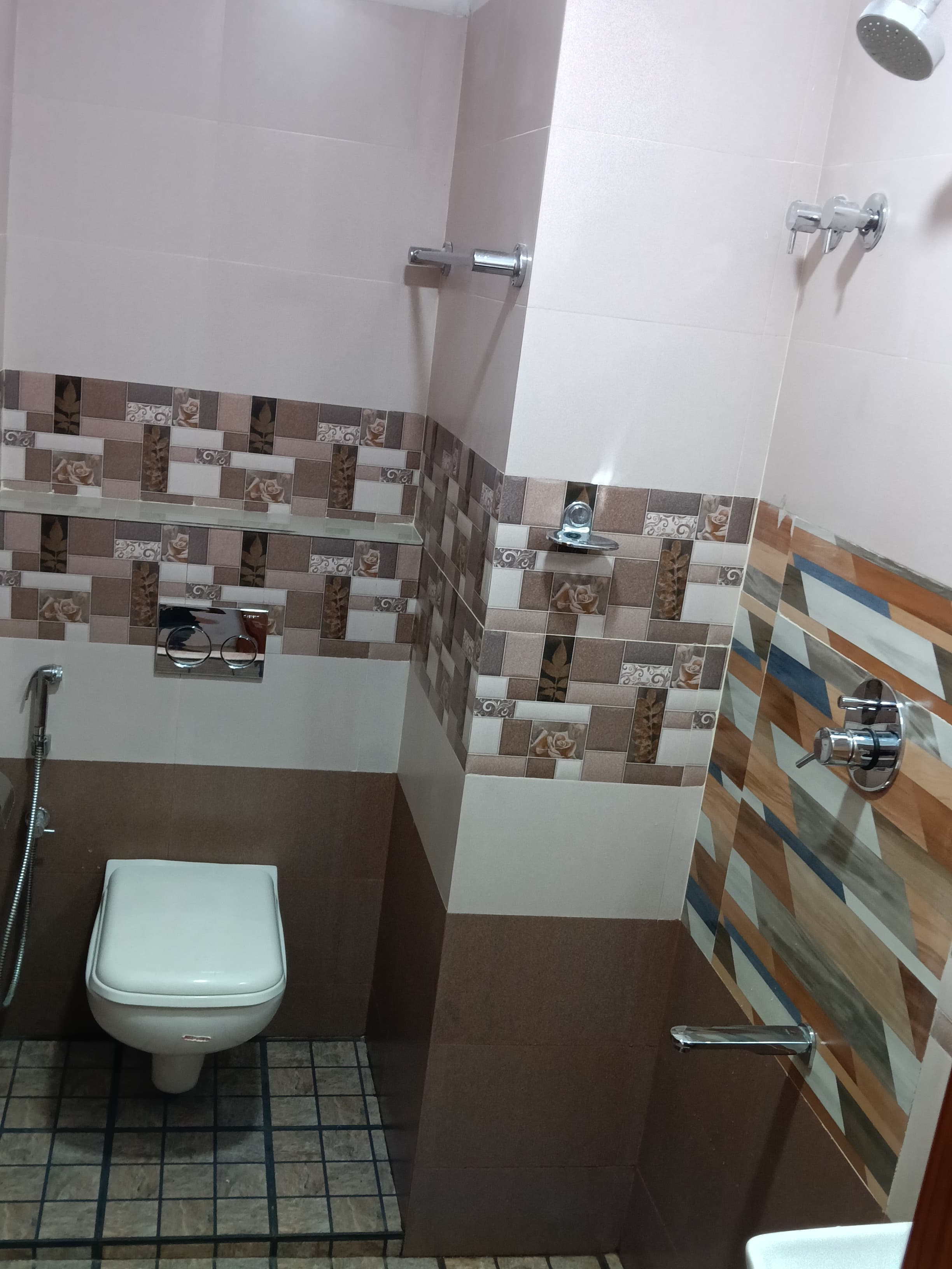 Nova Alhind Airport Hotel - Tap to explore photos