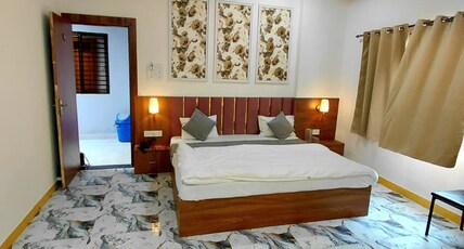 Hotel Morvi Palace Room Type - 1 Bedroom Suite with Balcony