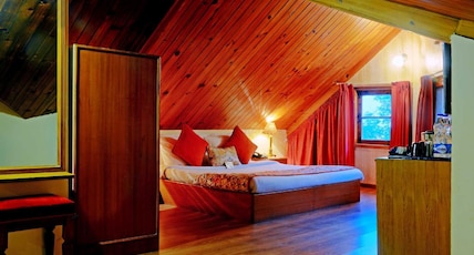 Tripli Hotels Le Royale Room Type - King Suite Tripli Hotels Le Royale Room Type - King Suite