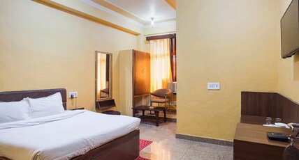 HOTEL SINGH AXIS Room Type - Premium  Room