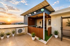Cozy 1BHK Penthouse   Prime Location