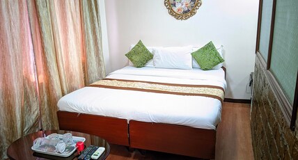 Benazeer Hotel Room Type - Deluxe Room