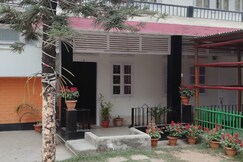 Imli Nest Homestay V - GenZMansion