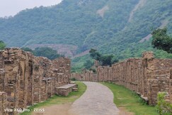 Hotel Vashu with Bhangarh Fort View