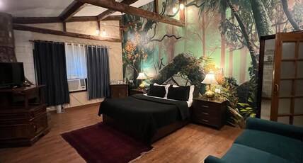 Mikes Forest Retreat Room Type - Magnolia Deluxe Room